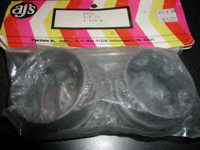 Twinn-K AJ's 0209 1.9 ID 1-1/8" W Wheels